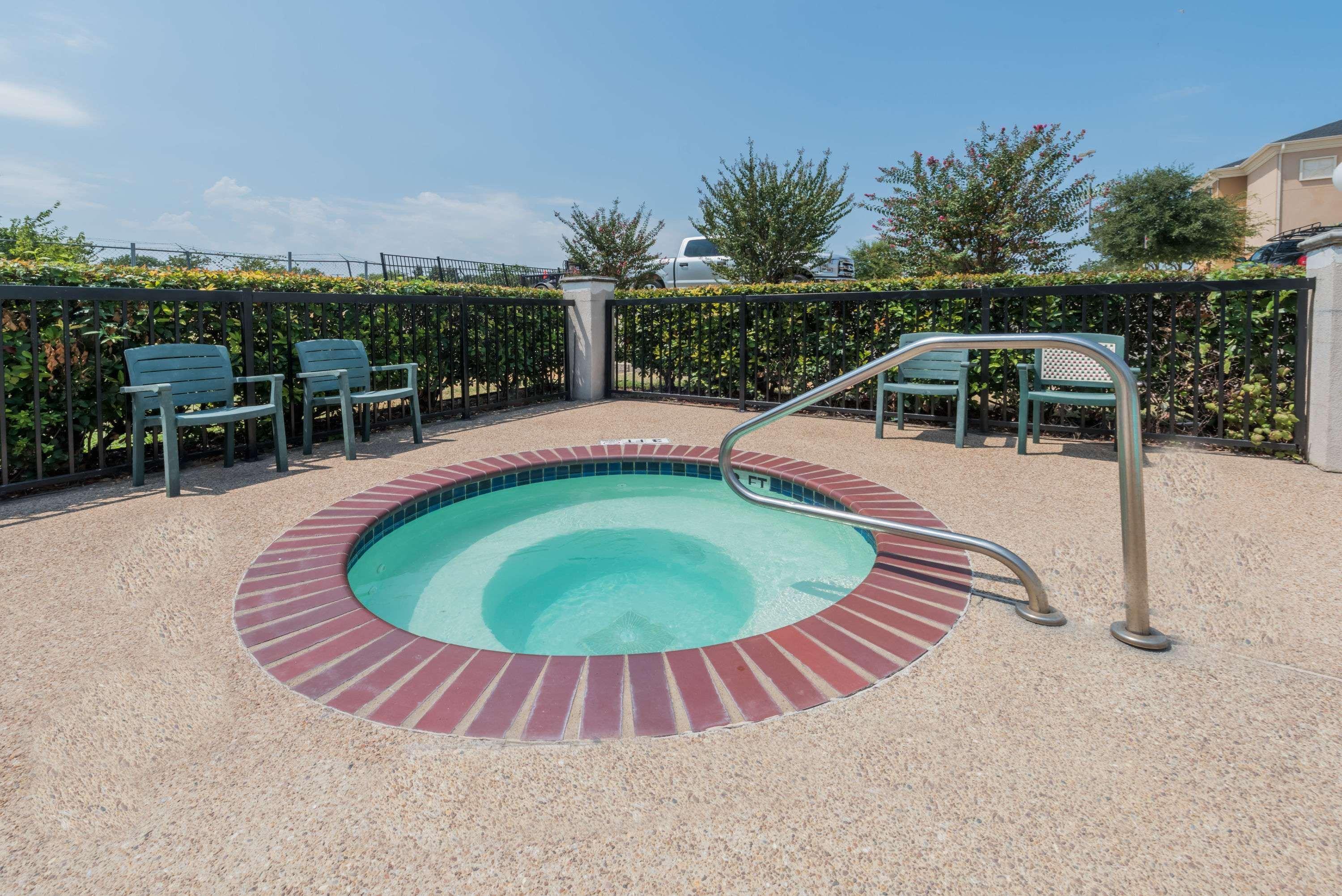 Super 8 By Wyndham Fort Worth Downtown South Ngoại thất bức ảnh